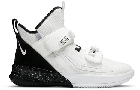 Nike LeBron Soldier 13 SFG TB 'Putih Hitam'. CN9809-113 Buy Nike LeBron Soldier 13 SFG TB 'Putih Hitam'. CN9809-113