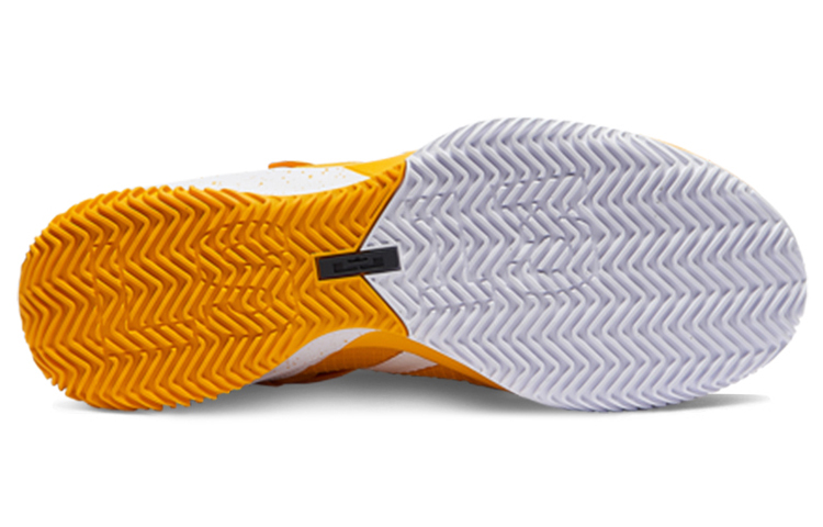 Shop Nike LeBron Soldier 13 士兵13 黃白 實戰籃球鞋