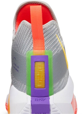 나이키 르브론 솔져 14 '헤어' (Nike LeBron Soldier 14 'Hare') CK6024-001 Sizing 나이키 르브론 솔져 14 '헤어' (Nike LeBron Soldier 14 'Hare') CK6024-001