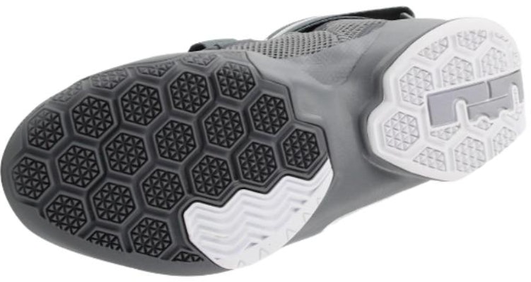 Nike LeBron Soldier 9 'Cool Grey' 749417-003 Purchase Nike LeBron Soldier 9 'Cool Grey' 749417-003