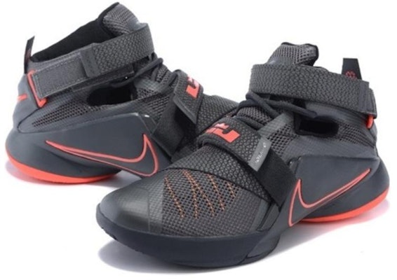 Nike LeBron Soldier 9 Hitam/Merah 749491-008 Lookbook Nike LeBron Soldier 9 Hitam/Merah 749491-008