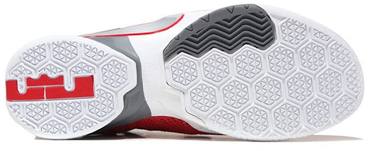 Nike LeBron Soldier 9 “Ohio State Buckeyes“ 詹皇 士兵9 白灰紅 實戰籃球鞋 美版 Details for Nike LeBron Soldier 9 “Ohio State Buckeyes“ 詹皇 士兵9 白灰紅 實戰籃球鞋 美版