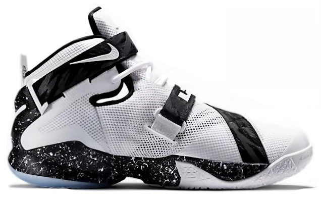 Nike LeBron Soldier 9 Premium '白黑' 篮球鞋 749490-110 Order Nike LeBron Soldier 9 Premium '白黑' 篮球鞋 749490-110