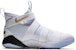 Nike Lebron Soldier XI EP 'Putih Emas Metalik Hitam' 897645-101