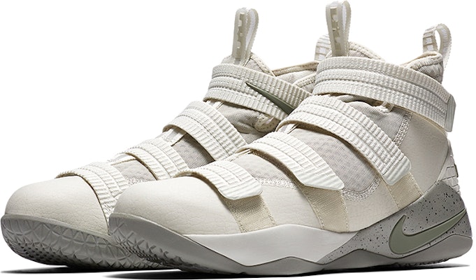 Nike LeBron Soldier XI SFG Light Bone/Dark Stucco 'Negro' 897646-005 Lookbook Nike LeBron Soldier XI SFG Light Bone/Dark Stucco 'Negro' 897646-005