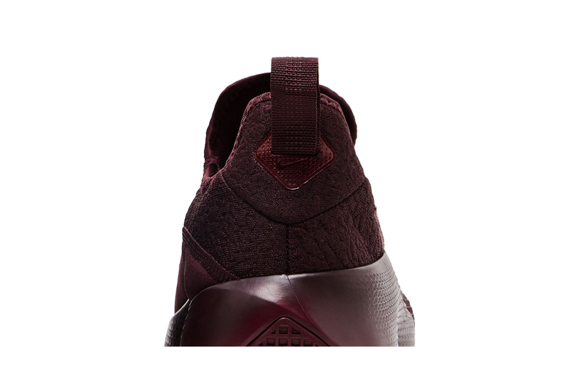 Cheap Nike LeBron TR 1 '酒紅撞色' FJ6151-601