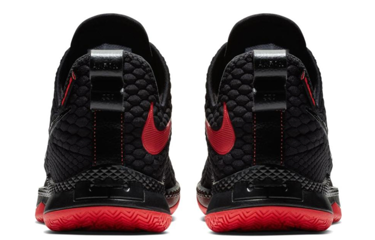 Lookbook Nike LeBron Witness 3 ''Bred'' Sneakers AO4433-006