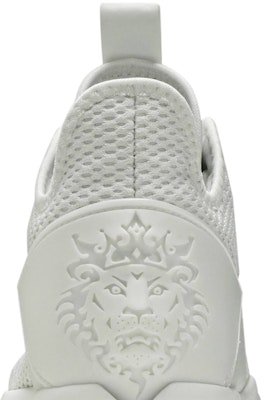Nike LeBron Witness 4 'White Multi Camo' BV7427-102 Sizing Nike LeBron Witness 4 'White Multi Camo' BV7427-102