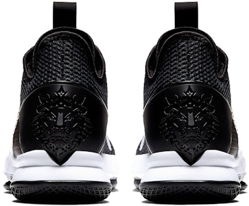 Nike Lebron Witness 4 EP Sepatu Basket CD0188-001 Shop Nike Lebron Witness 4 EP Sepatu Basket CD0188-001