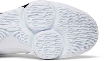 Nike Witness 5 EP 耐磨防滑 低筒 實戰籃球鞋 男女同款 奶白黑 國內版 Purchase Nike Witness 5 EP 耐磨防滑 低筒 實戰籃球鞋 男女同款 奶白黑 國內版