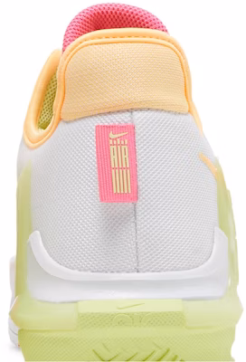 Nike LeBron Witness 6 'Putih Melon Tint' CZ4052-101 Sizing Nike LeBron Witness 6 'Putih Melon Tint' CZ4052-101