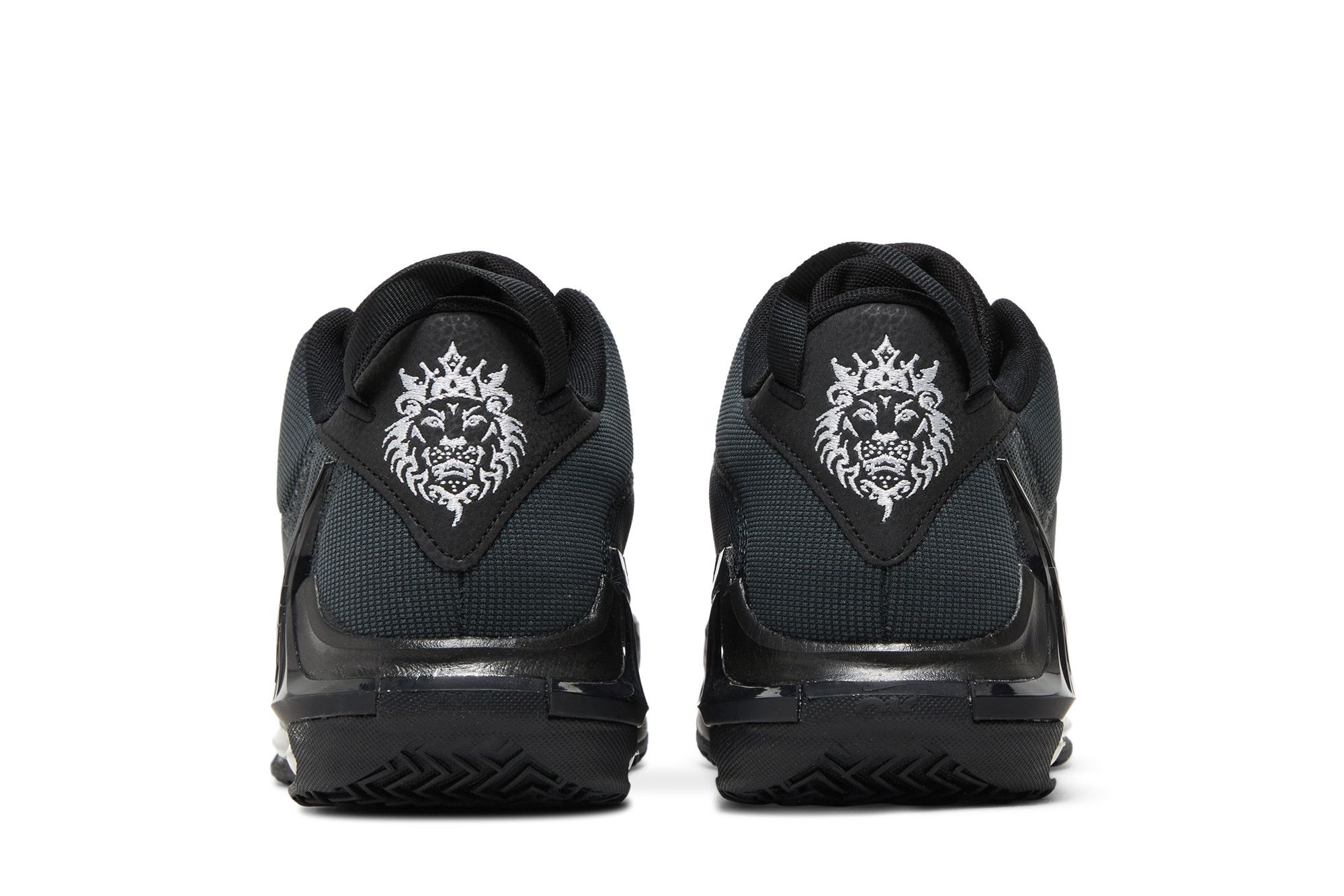 Sizing Nike LeBron Witness 7 'Black Anthracite' DM1123-004