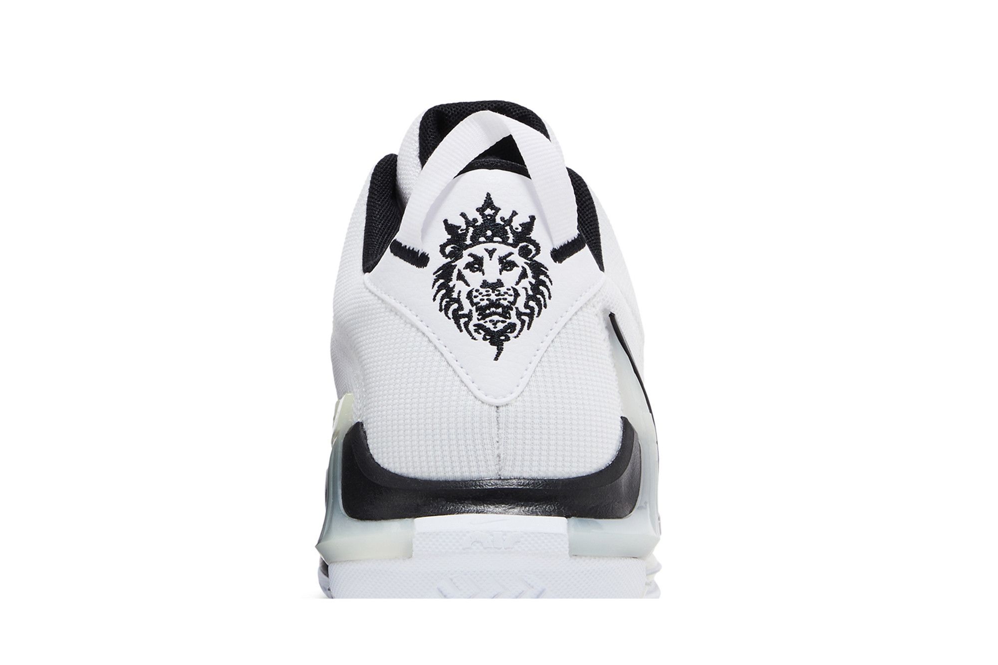 Sizing Nike LeBron Witness 7 TB ''Blanc Noir'' DZ3299-100