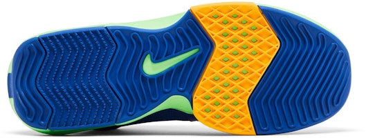 耐克 勒布朗 见证 8 '我承诺学校 - 鞋舌标签' HJ2962-900 Shop 耐克 勒布朗 见证 8 '我承诺学校 - 鞋舌标签' HJ2962-900