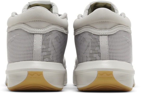 Nike LeBron Witness 8 'Light Bone Gum' FB2239-003 Details for Nike LeBron Witness 8 'Light Bone Gum' FB2239-003
