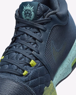Nike LeBron Witness 8 EP '軍械海軍綠' FB2237-402 Sizing Nike LeBron Witness 8 EP '軍械海軍綠' FB2237-402