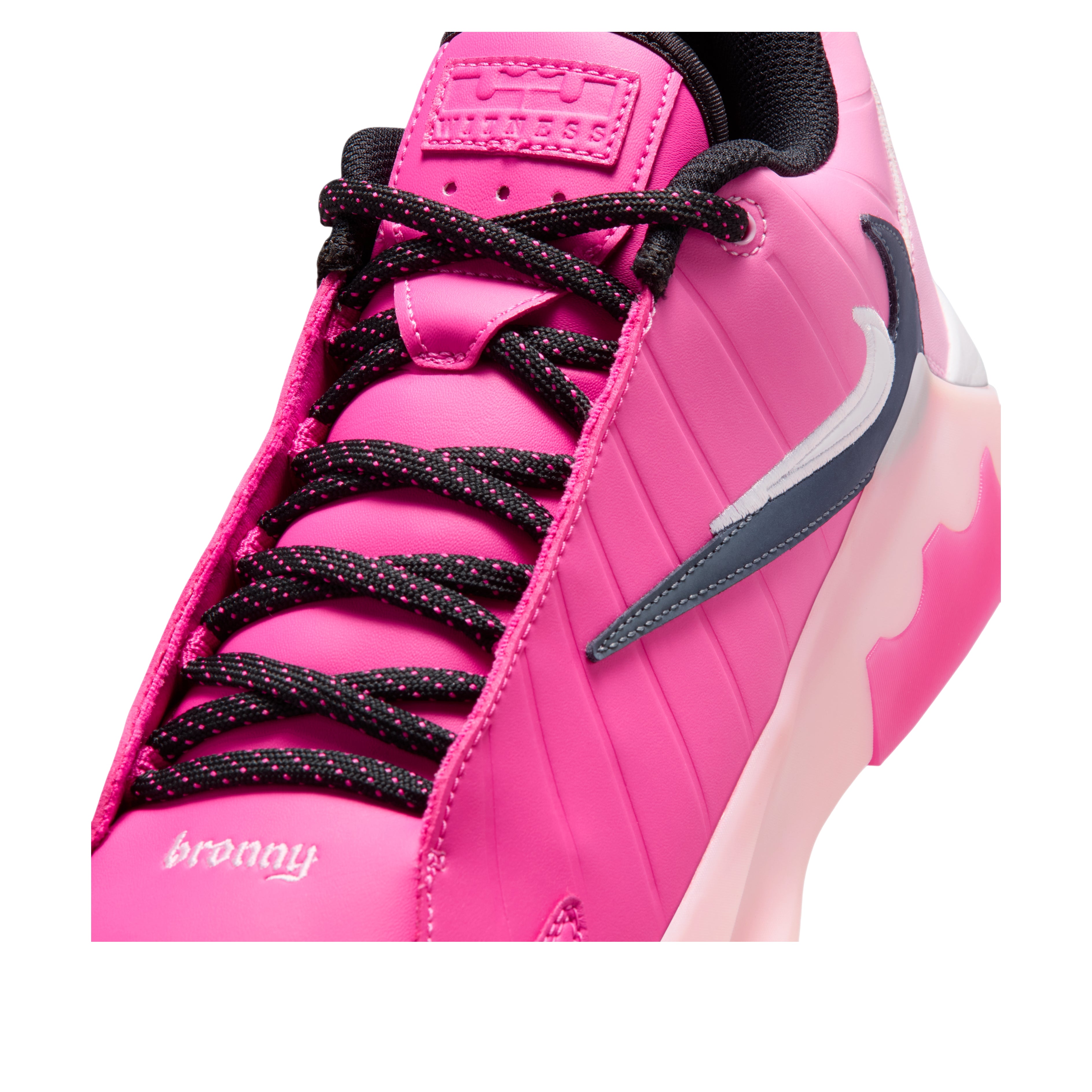 Purchase Nike LeBron Witness 9 ''Bronny James'' 勒布朗見證9 ''布朗尼詹姆斯'' IO7381-600