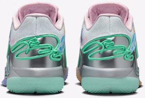 (JR) Nike LeBron XXII ‘Currency’ 'Putih Hijau Glow' HV6873-100 Details for (JR) Nike LeBron XXII ‘Currency’ 'Putih Hijau Glow' HV6873-100