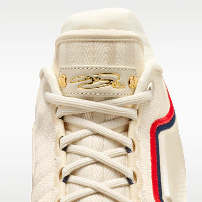 Nike LeBron XXIII ''Old Glory'' EP 淡象牙/大學紅/午夜海軍藍/金屬金 IB9563-103 1