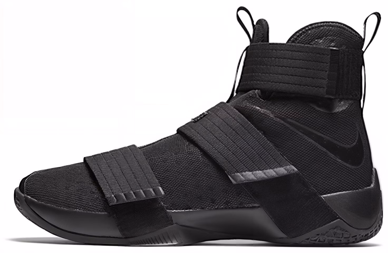 le-bron-zoom-soldier-10-black-space