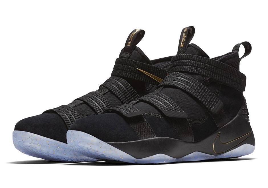 Nike lebron black gold online