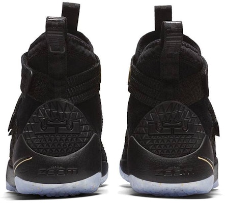 Lebron soldier 10 black top and gold
