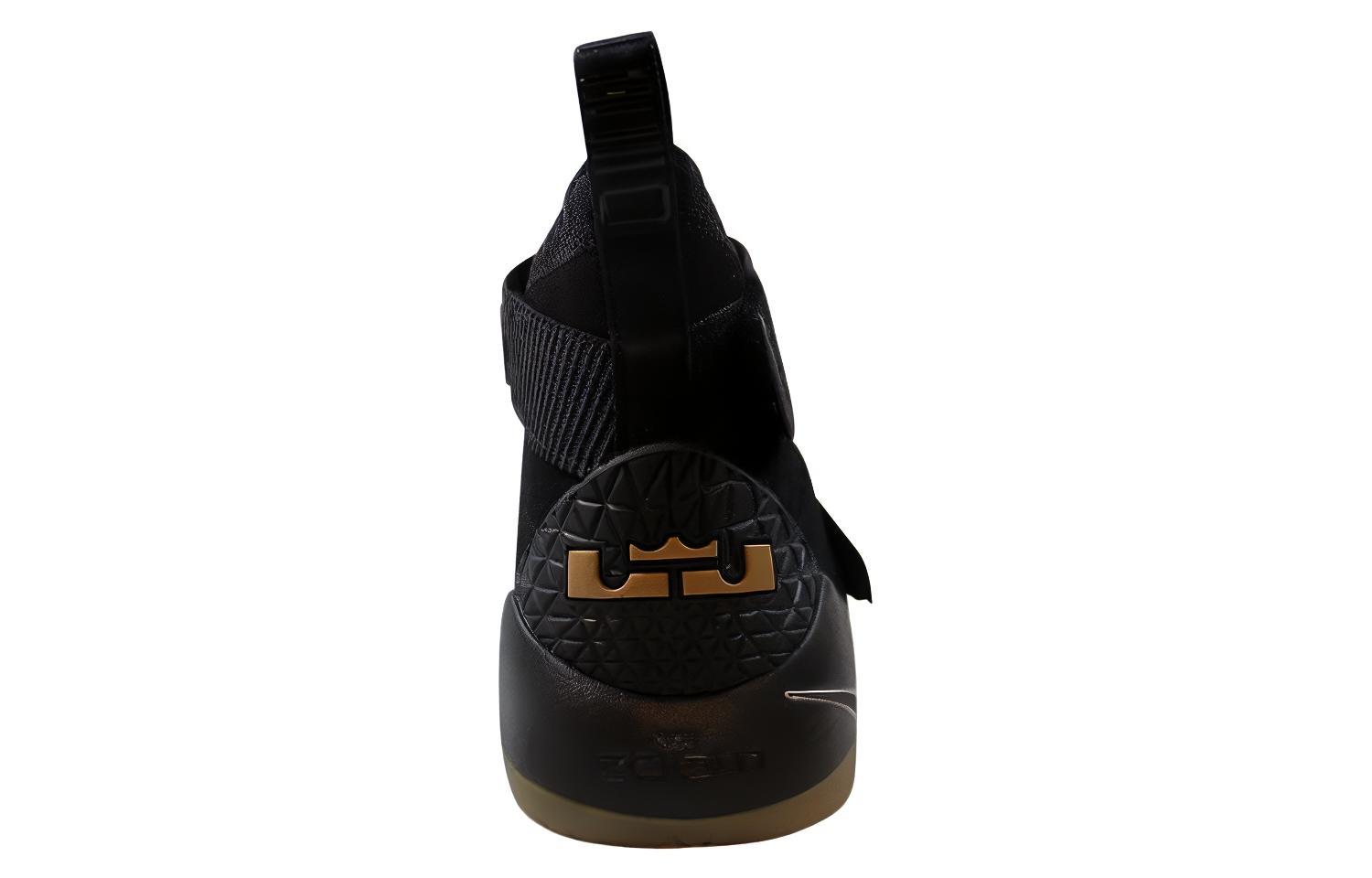Lookbook Nike LeBron Zoom Soldier 11 Hitam Gum 897644-007