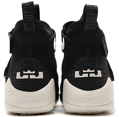Nike LeBron Zoom Soldier 11 Negro Sail 897646-004 Shop Nike LeBron Zoom Soldier 11 Negro Sail 897646-004