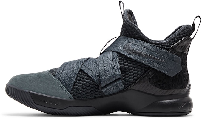 Nike LeBron Zoom Soldier 12 Dark 23 AO4054-002 Lookbook Nike LeBron Zoom Soldier 12 Dark 23 AO4054-002