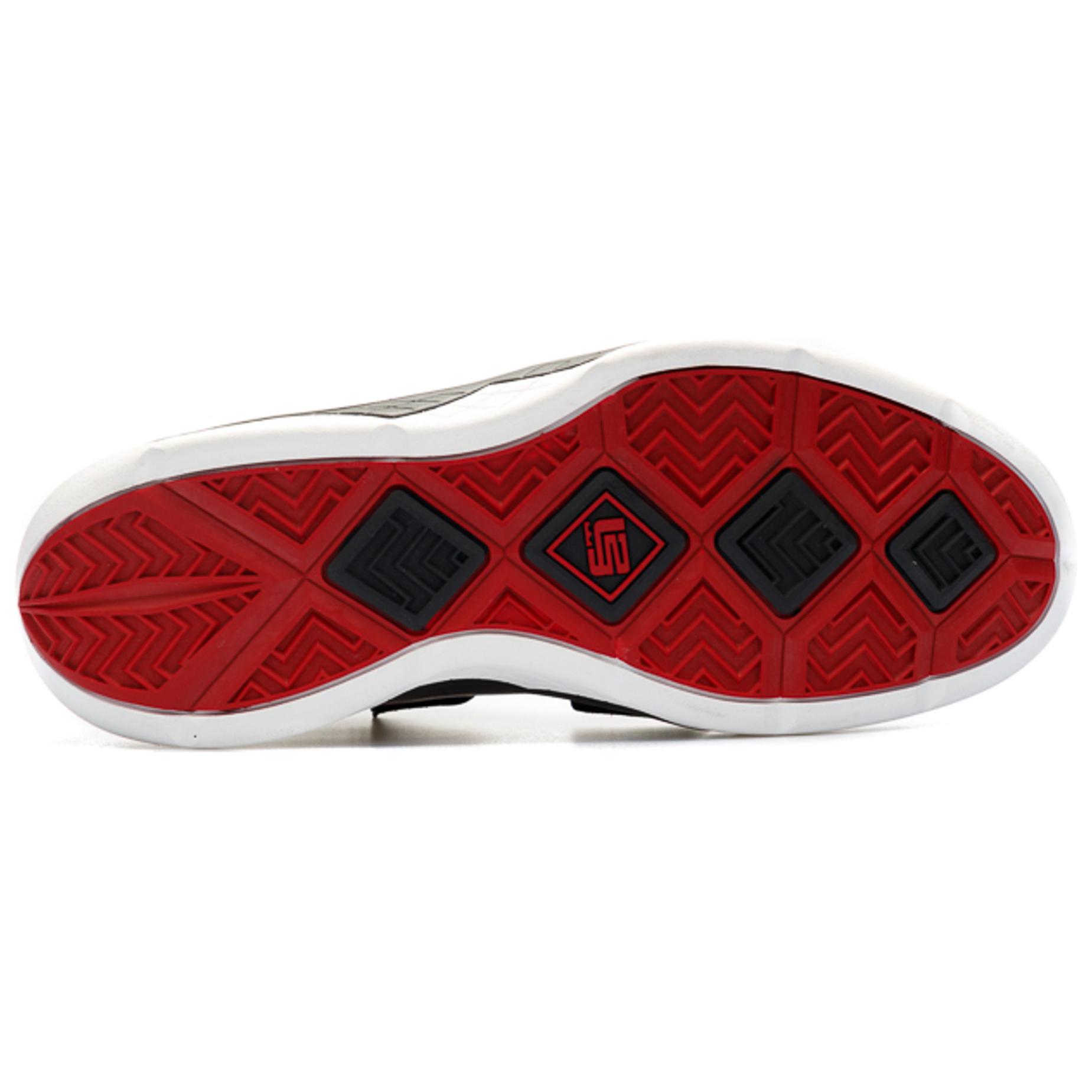 Purchase Nike LeBron Zoom Soldier 3 'Bred' 354815-011
