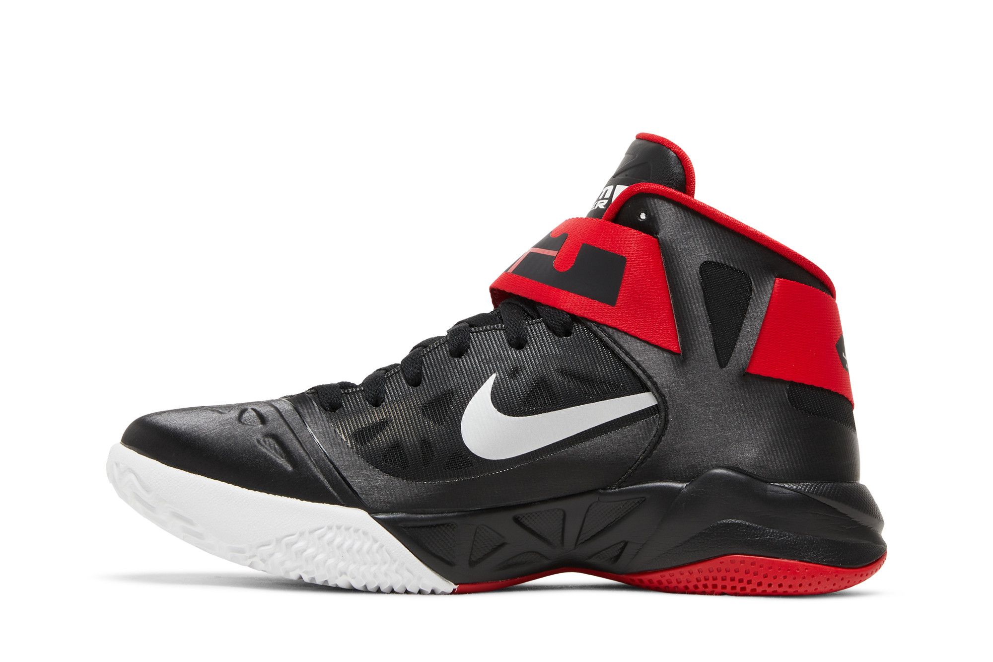 Lookbook Nike LeBron Zoom Soldier 6 ''Bred'' Sneaker 525015-001