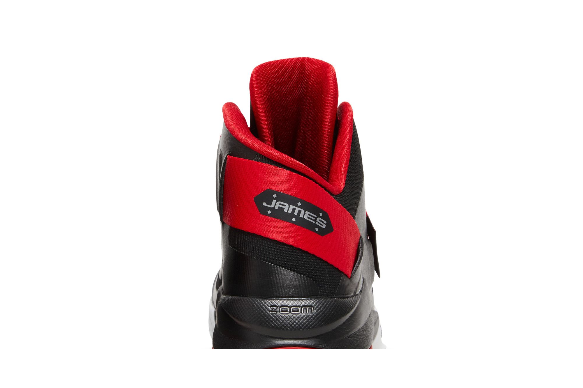 Sizing Nike LeBron Zoom Soldier 6 ''Bred'' Sneaker 525015-001