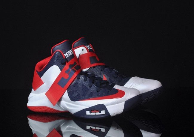 Nike LeBron Zoom Soldier 6 'USA' 525015-101