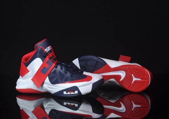 Nike lebron clearance zoom soldier 6