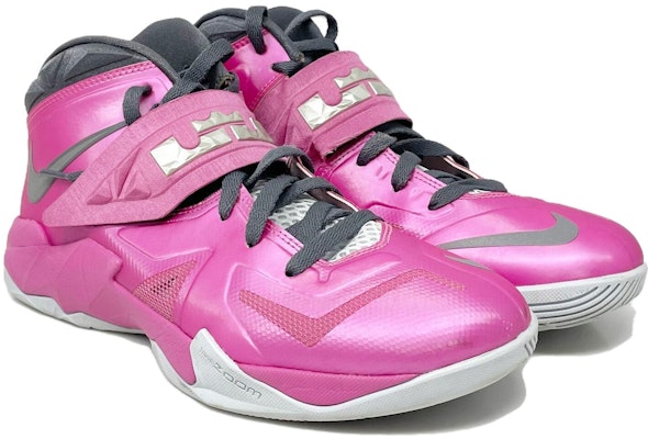 レブロンソルジャー7 "ケイ・ヨー" (LeBron Soldier 7 "Kay Yow") 599264-600 Lookbook レブロンソルジャー7 "ケイ・ヨー" (LeBron Soldier 7 "Kay Yow") 599264-600