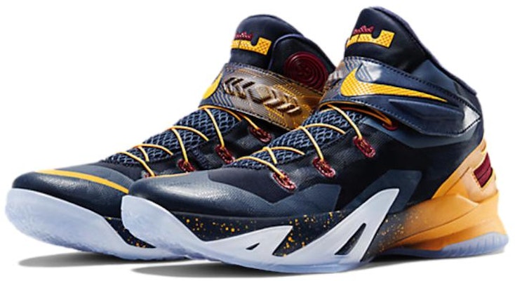 Nike LeBron Zoom Soldier 8 Flyease Cavs 805894-476 Lookbook Nike LeBron Zoom Soldier 8 Flyease Cavs 805894-476