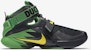 Kasut Nike LeBron Zoom Soldier 9 Oregon 749490-073