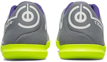 Nike Legend 9 Club IC 'Smoke Grey' Lelaki Kasut Futsal Kelabu Asap. DA1189-017 Purchase Nike Legend 9 Club IC 'Smoke Grey' Lelaki Kasut Futsal Kelabu Asap. DA1189-017