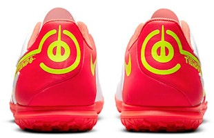 Nike Legend 9 Club TF 專業足球運動鞋 Lookbook Nike Legend 9 Club TF 專業足球運動鞋