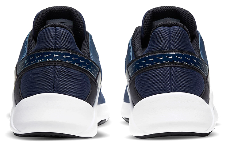 Purchase Nike Legend Essential 2 Premium ''Mini Swooshes'' Trainingsschoenen CZ0793-403