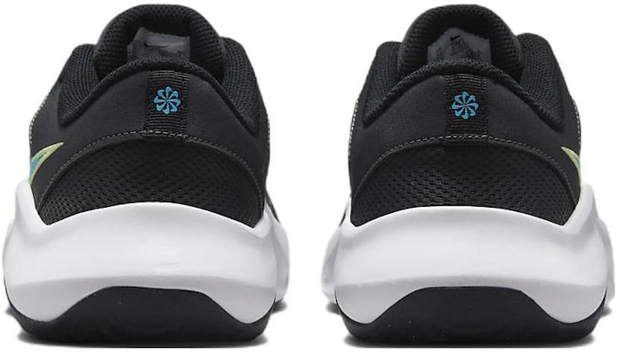 Nike Legend Essential 3 Next Nature 'Anthracite Blue Lightning' Lelaki DM1120-004 Purchase Nike Legend Essential 3 Next Nature 'Anthracite Blue Lightning' Lelaki DM1120-004