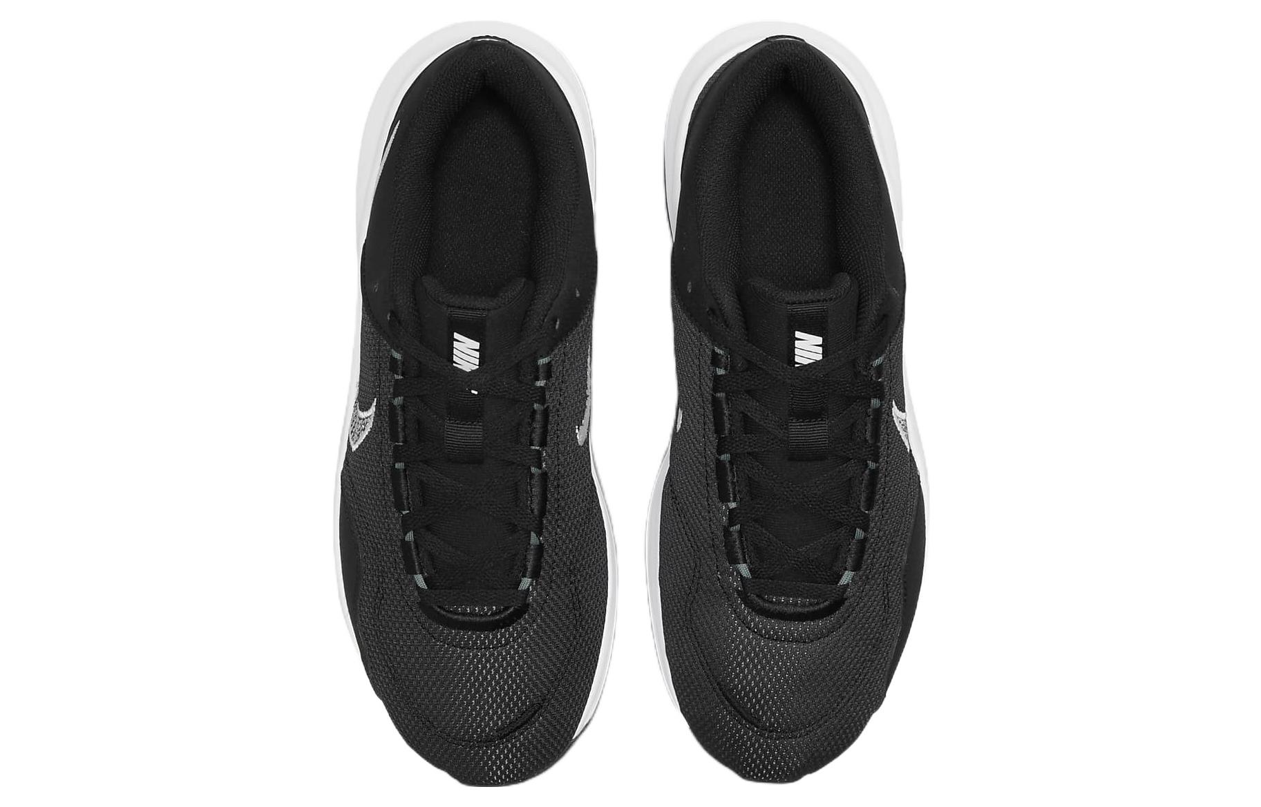 Shop Nike 技穿至尊 3 Next Nature '黑白' DM1120-001