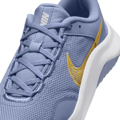 ナイキ レジェンド エッセンシャル 3 ネクスト ネイチャー DM1120-404 Sizing ナイキ レジェンド エッセンシャル 3 ネクスト ネイチャー DM1120-404