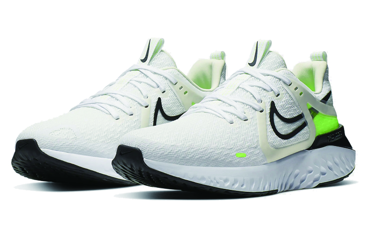 Lookbook Nike Legend React 2 "黑色伏特幻影" AT1368-101