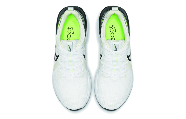 Shop Nike Legend React 2 "黑色伏特幻影" AT1368-101