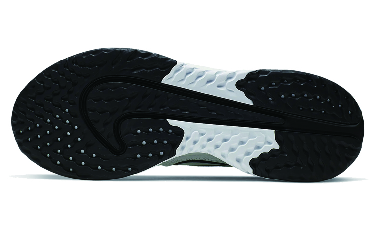 Details for Nike Legend React 2 "黑色伏特幻影" AT1368-101