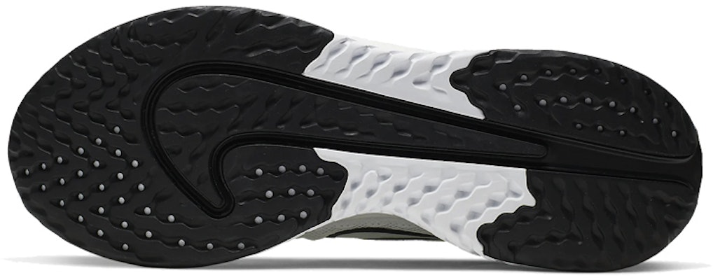 ナイキ レジェンド リアクト 2 "ブラックボルトファントム" AT1368-101 Details for ナイキ レジェンド リアクト 2 "ブラックボルトファントム" AT1368-101