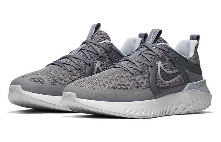 Lookbook Nike Legend React 2 灰白