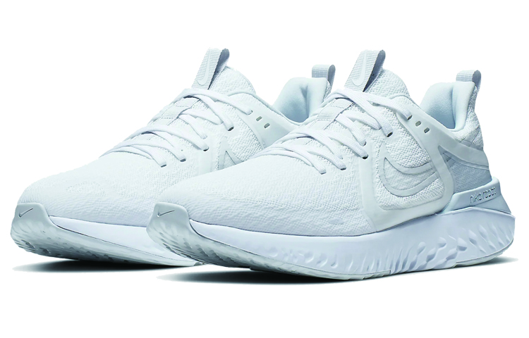 Lookbook Nike Legend React 2 'Pure Platinum' Pria/Wanita Sepatu Lari AT1368-100