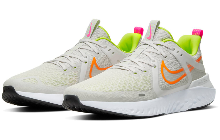 Lookbook Nike Legend React 2 低筒 跑步鞋 男女合穿 灰綠橙